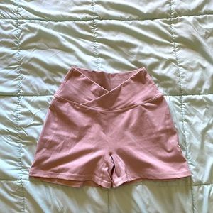 Alphalete Surface Power Shorts